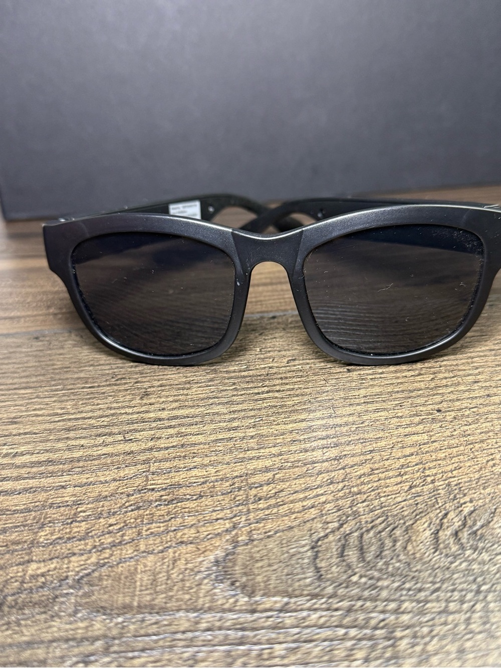 Shenzhen Model No.TXBTSUNAST-FB Music Bluetooth Audio Black Sunglasses Speaker